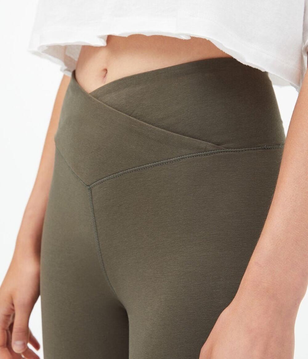 Aeropostale soft high rise crossover leggings size M olive green